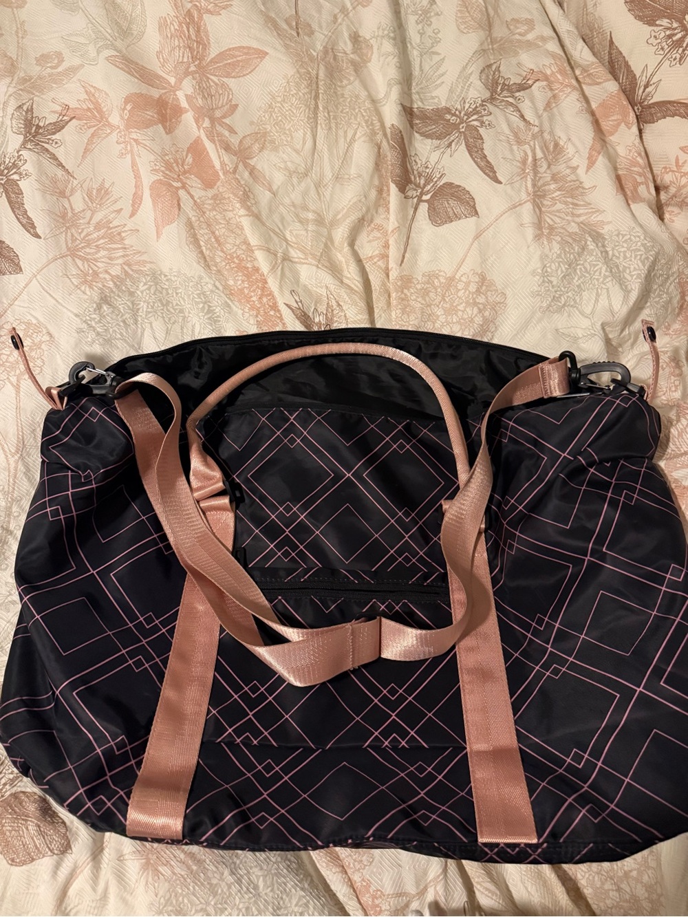 Weekender Bag - Picture 8 of 8